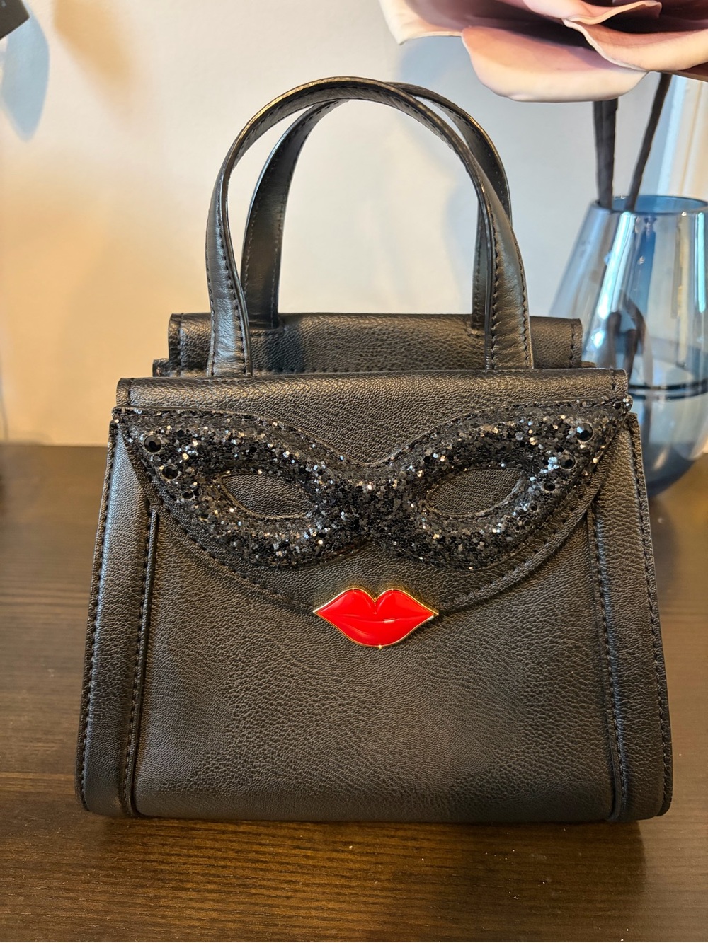Kate Spade Dress The Part Masquerade Mask Lip Satchel Crossbody